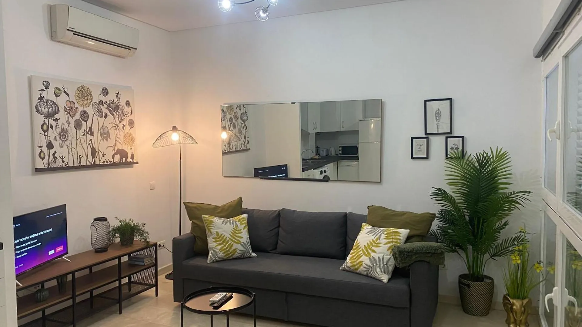 Апартаменты Apartamento En El Centro Historico Малага
